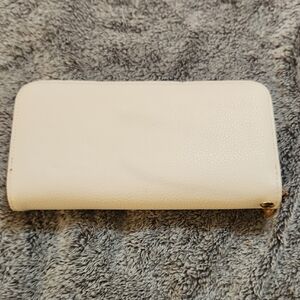 Elegant White Women's Wallet